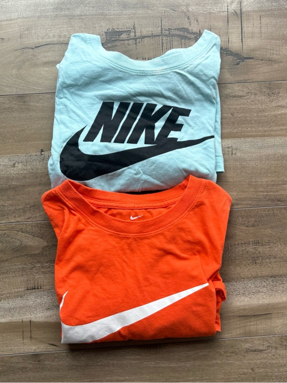 Nike Kids Short Sleeve Tees - Orange & Light Blue Medium